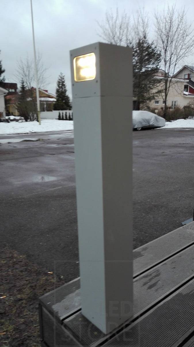 LED osvětlení terasy - PILARI CUBIC 2, obousměrný model nejvhodnější pro osvětlení chodníků, výsadby a teras. Ledstore.fi